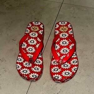 Tory Burch Platform flip flop size 7